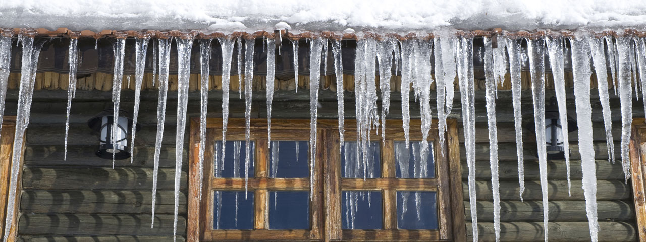 Spray foam prevents ice dams by providing proper insulation in Toronto attic spaces